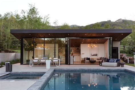 This Can Do Pool House Cleverly Goes From Private To Party Mode Dwell