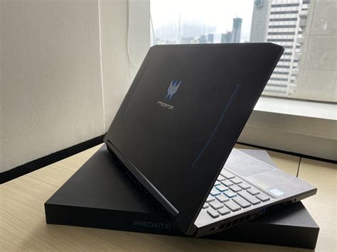 With that, there are a couple of blemishes about the device that are too obvious and too important to ignore, and there are some subtle corners cut as well. Review Acer Predator Helios 300 : Laptop Gaming Serba Bisa ...