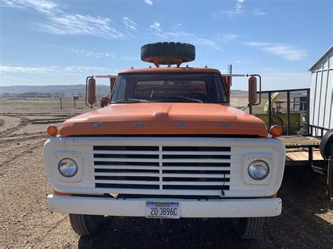 Mdu Resources Surplus Auction 1972 Ford F600 Dump Truck