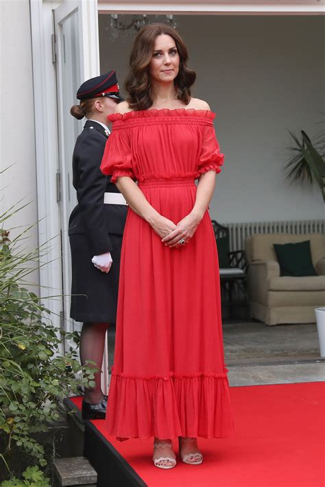 Kate Middletons Most Iconic Dress Moments Glamour