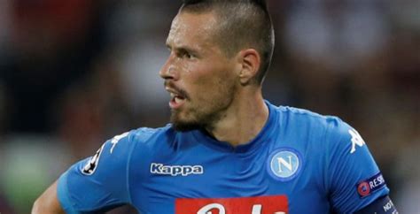 In the game fifa 21 his overall rating is 81. Marek Hamšík v hre FIFA 18 medzi absolútnou svetovou ...