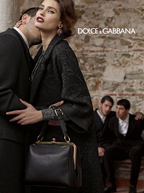 Dolce And Gabbana Fw1314 Передовые статьи о моде Бьянка балти Модные