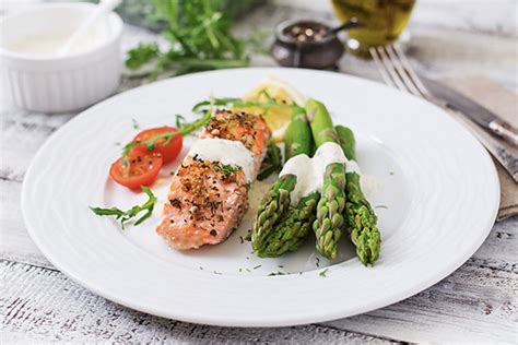 Salmon With Cucumber Dill Sauce 21 Day Transformation