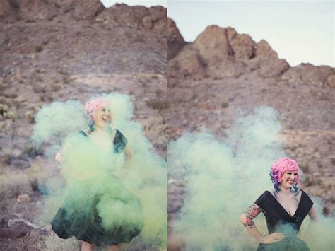 Las Vegas Lovers: Sequins & Smoke Bombs | Smoke bomb photography, Color smoke bomb, Smoke bomb