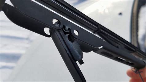 How To Change Wiper Blades On A Range Rover Sport Car