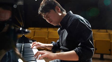 Lang Lang Piano Thunderer Greets Bachs Austere ‘goldbergs The New