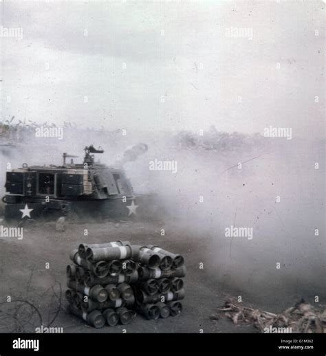 Artillery Fire Base Hi Res Stock Photography And Images Alamy