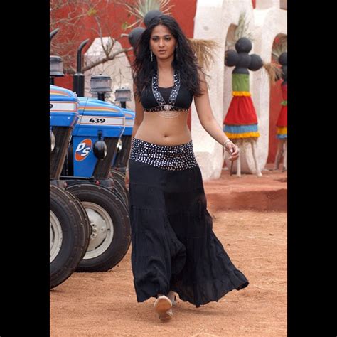 Anushka Shetty Looks Hot Af In This Picture