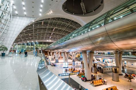 The Top 10 International Airports Traveler By Unique