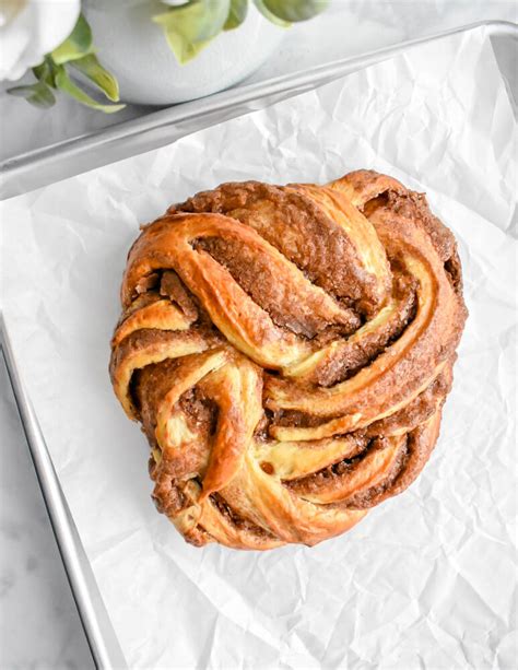 Cinnamon Brioche Wreaths By Herbsandflour Quick And Easy Recipe The