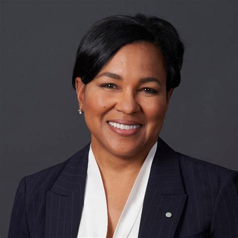 Fortune 500 Features Two Black Women Ceos For First Time