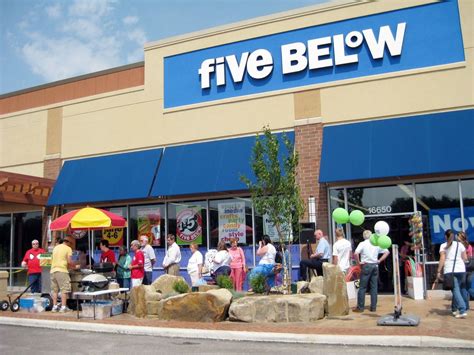Five Below Opens In Strongsville To Record Crowds