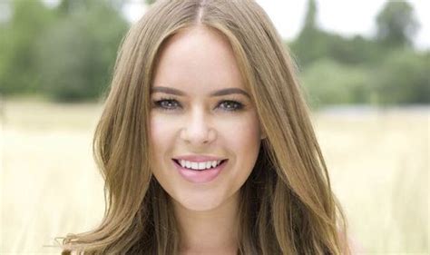 Blogger Tanya Burr Shares Her Top 10 Tips On How To Become An Internet
