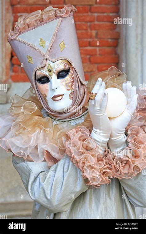Harlequin Costume Venice Carnival Hi Res Stock Photography And Images