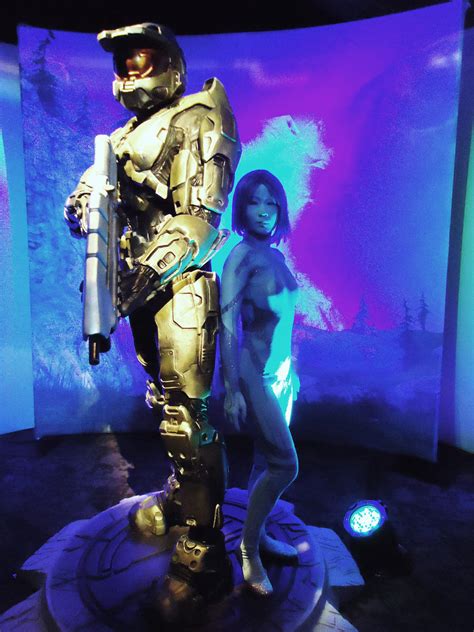 Pax Master Chief And Cortana By Hyokenseisou Cosplay On Deviantart