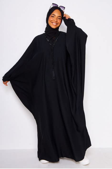abaya noire à perles noires avec voile brentiny paris