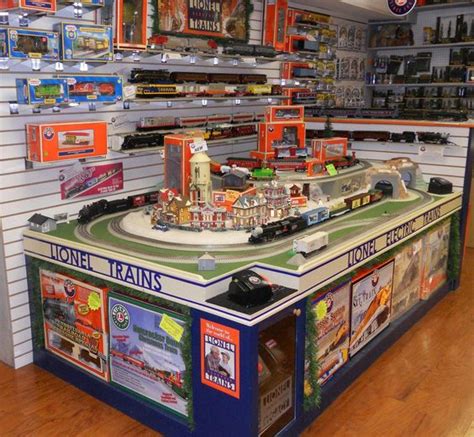 Just Love Looking At Lionel Train Displays Railroad Companies Hobby