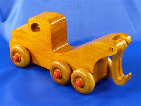 Quick And Easy Wood Toy Tow Truck By Robert Keeney