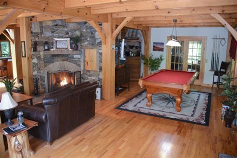 Timber Frame Living Room In Eastford Ct Vermont Frames
