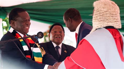 Zimbabwe Emmerson Mnangagwa Sworn In As New President News Al Jazeera