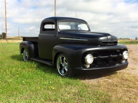 1952 Ford F1 F100 Custom 6 Chop Top Chopped 18 Ridler 695 Front And 20