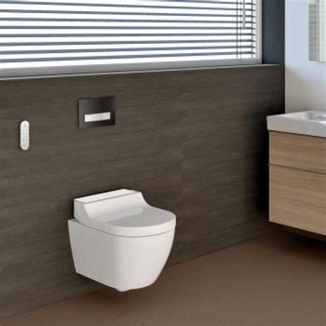 Geberit Aquaclean Tuma Comfort Complete Shower Toilet Set