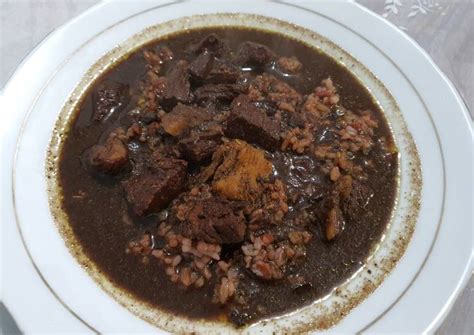 Rawon dikenal sebagai masakan khas jawa timur dan jawa tengah. Resep Rawon Daging Sapi oleh Rully Andrianto - Cookpad