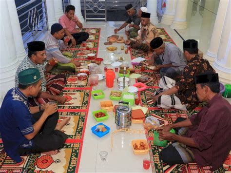 7 Konsep Acara Buka Bersama Yang Seru Dan Bermanfaat Indozoneid