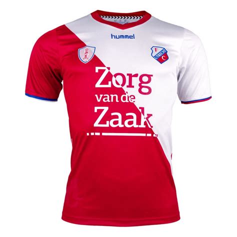 Worn by fc utrecht defensive midfielder and. FC Utrecht thuis shirt 2018-2019 - Voetbalshirts.com