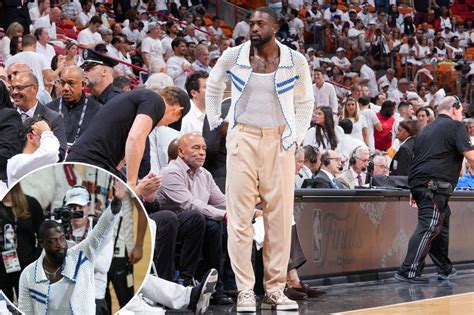 dwyane wade trolled for his nba finals game 3 sweater