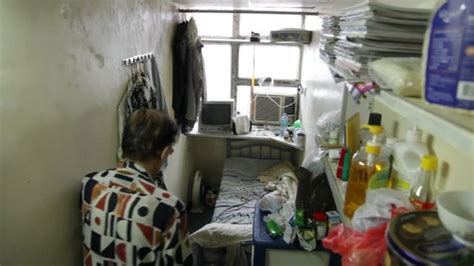 Thousands Living In Tiny Homes In Hong Kong Bbc News