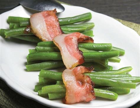 Find great bean appetizer recipes, rated and reviewed for you, including the most popular and newest bean appetizer recipes such as green bean fries and pepper bacon green beans. Pin by Edna Jones Holmes on vegetables | Green beans ...
