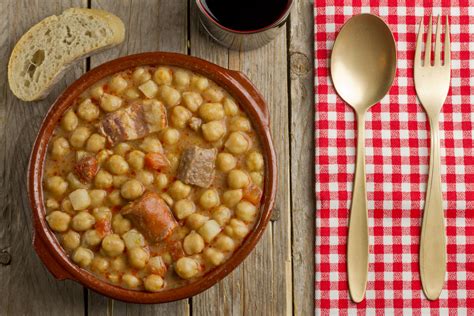 Cocido De Garbanzos 7 Recetas Fáciles