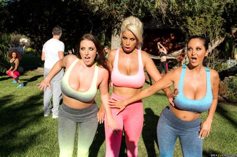 Ava Addams Angela White And Blond Hot Side Look Xxxfullloadxxx