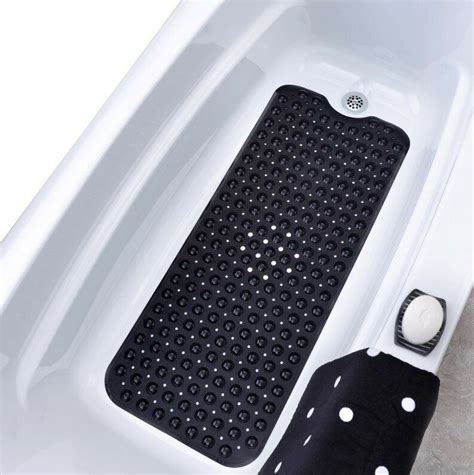 The 10 Best Non Slip Bath Mats Of 2022 By The Spruce