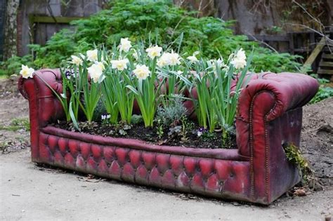 Creative Upcycling Ideas To Make In Garden Yourself Diy Fun World
