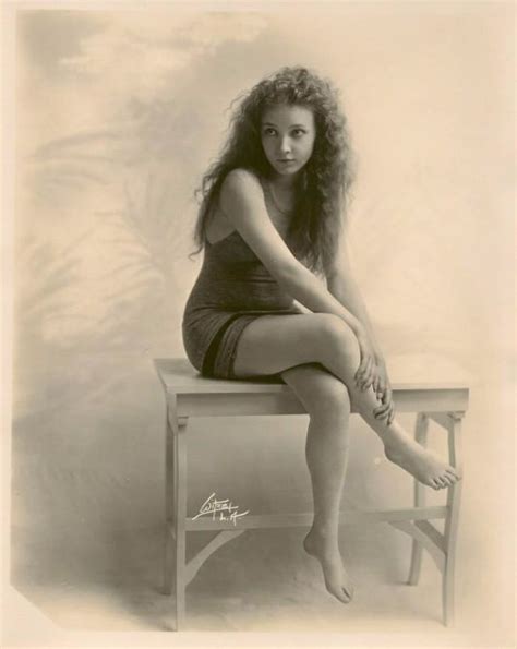 Beautiful Vintage Photographs Of Bessie Love In The S Vintage