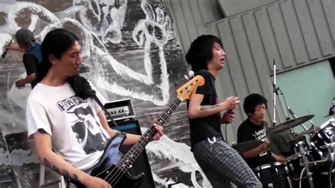 Pinprick Punishment Punks Were Made Before Sounds Ueno Park Tokyo 14 May 2011 Youtube