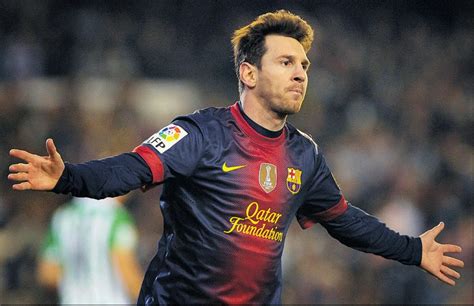 Bienvenidos a la página de facebook oficial de leo messi. ليونيل ميسي Leo Messi 2014-2015 - كارمو سبورت