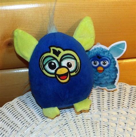 Furby Hasbro Toy Factory 6 Plush Royal Blue And Lime Green Critter Wants