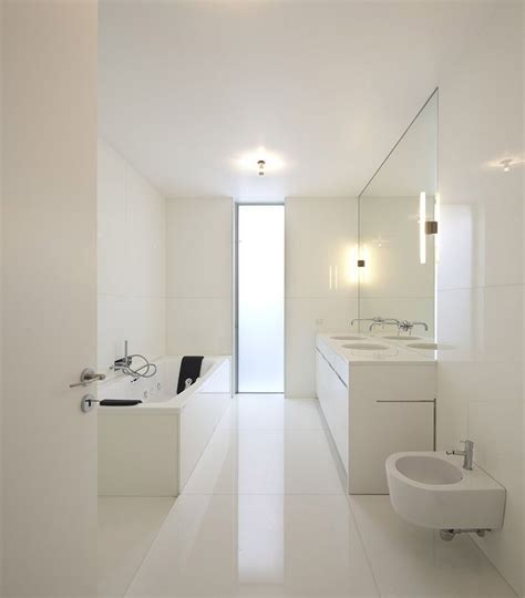 Witte Vloeren Blogs Showhomenl Minimalist Bathroom Design