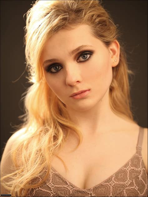 Abigail Breslin Nude Pics Page