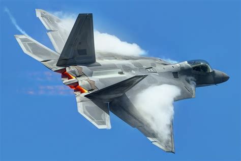 1280x1024 High Resolution Wallpaper Lockheed Martin F 22 Raptor 