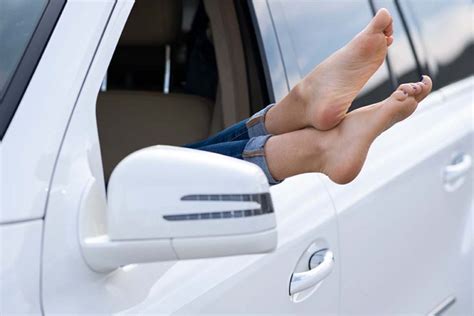 Is It Illegal To Drive Barefoot In The Uk A Plan Insurance