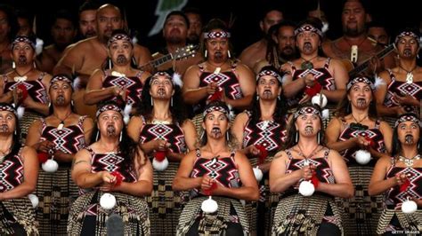 New Zealand Teens Hit Maori Pronunciation Video Bbc News