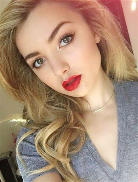 Pin En Peyton List