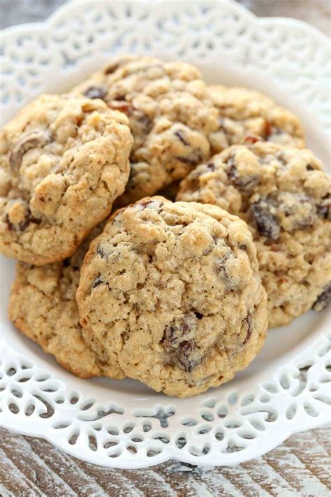 Combinations of apple sauce and butter/margarine/oil can be varied, too, depending on your. Soft and Chewy Oatmeal Raisin Cookies