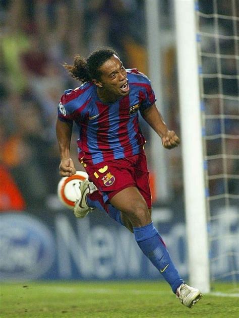 Ronaldinho Lendas Do Futebol Futebol Esporte