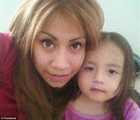 Elizabeth Escalona Sentence Texas Mom Gets 99 Years For Beating Gluing Daughters Hands To Wall