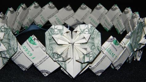 Money Crown | Money origami, Diy graduation gifts, Origami gifts